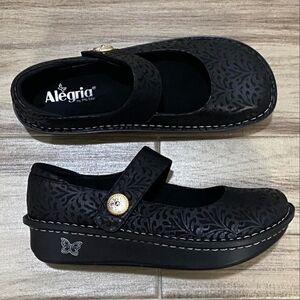 Alegria Paloma Mary Jane's